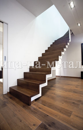 лестница без ограждений