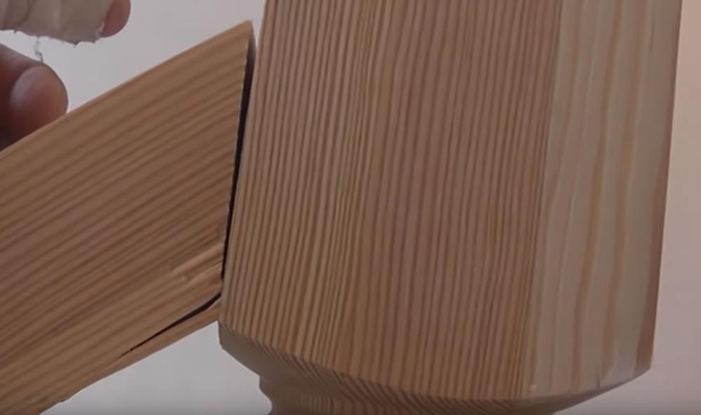 зазор между поручнем и балясиной