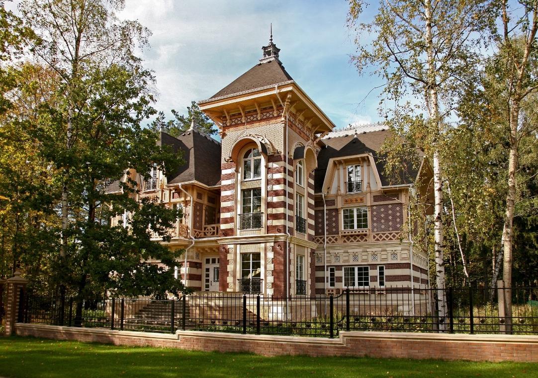 Частный коттедж