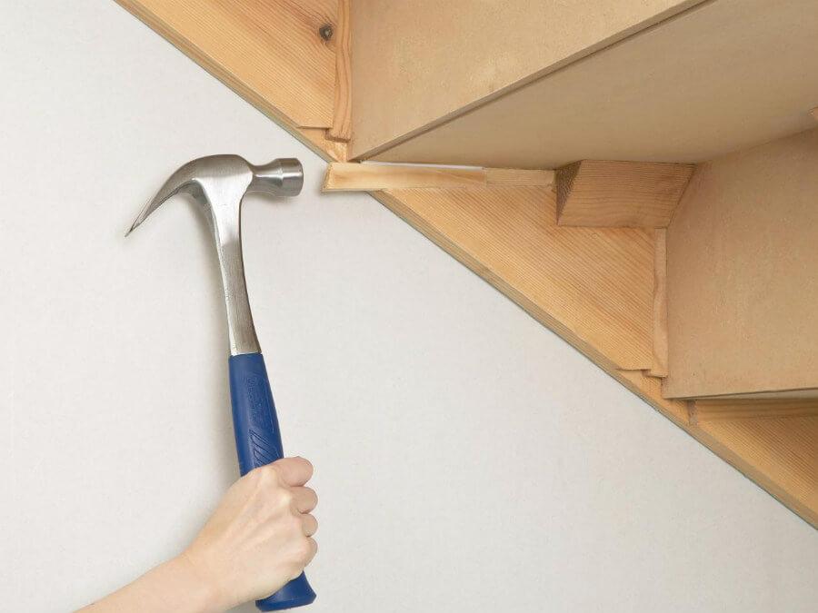 убрать скрип ступеней